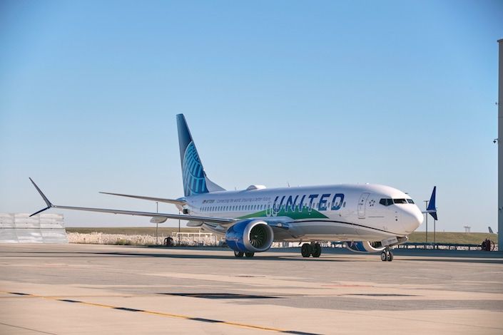United Airlines concerned about missing Cuba flight resumption deadline