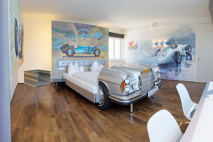 V8 Hotel Mercedes Suite.jpg