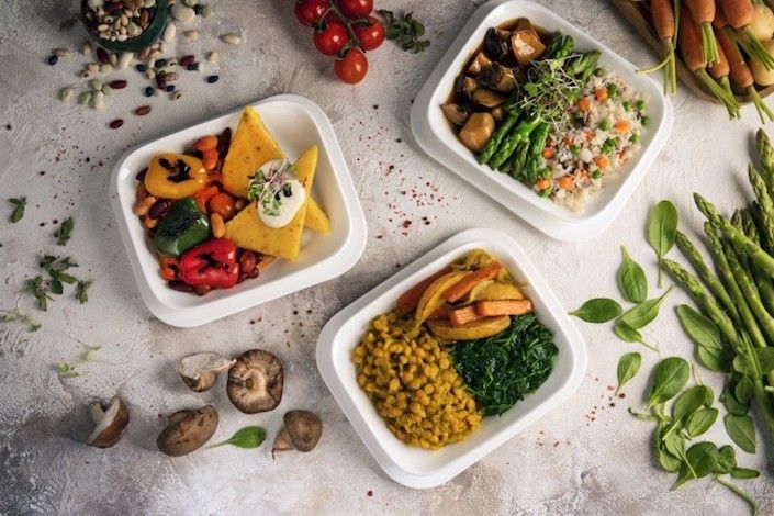 Veganuary-kicks-off-for-2023-as-Emirates-notes-154-increase-in-vegan-meals-year-on-year-2.jpg