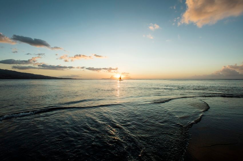 Venus Point, Tahiti.jpg