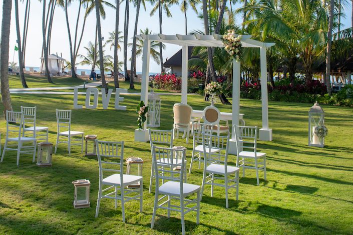 Viva-Wyndham-offers-destination-weddings,-renewal-of-vows,-and-honeymoon-packages-across-their-Caribbean-resorts-4.jpg