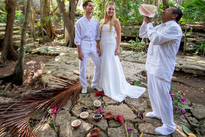 Viva-Wyndham-offers-destination-weddings,-renewal-of-vows,-and-honeymoon-packages-across-their-Caribbean-resorts-5.jpg