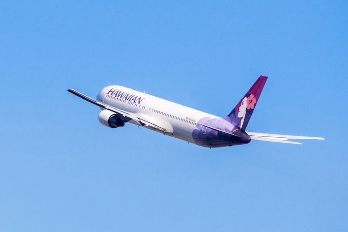 Can you earn Hawaiian Airlines elite status without flying?