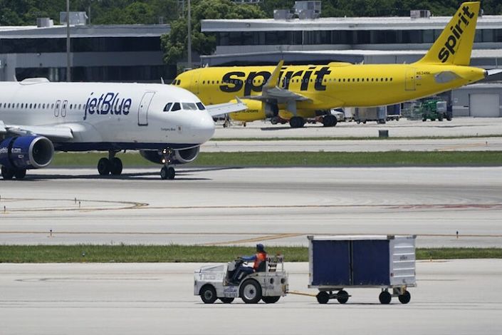 Spirit Airlines celebrates 20 years of Cancun flights
