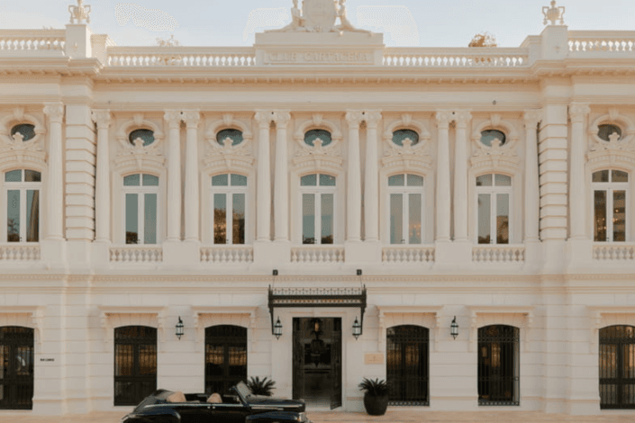 Abre Four Seasons Cartagena
