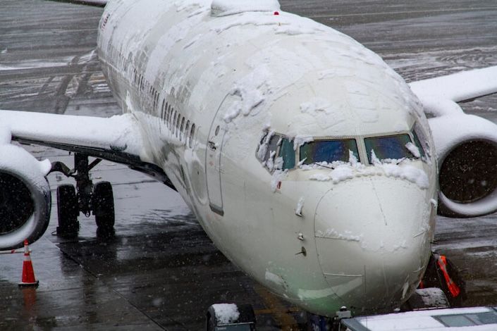 Air Canada, WestJet update travel alerts ahead of U.S. winter storm