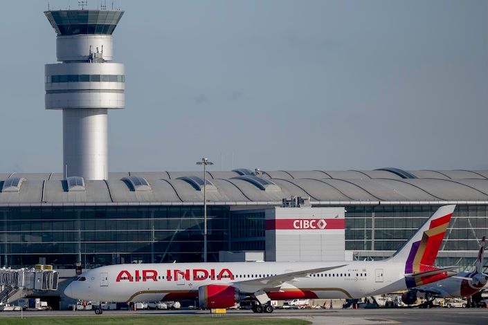 air-india-shows-off-brand-new-boeing-787-9-toronto-pearson-2.jpeg