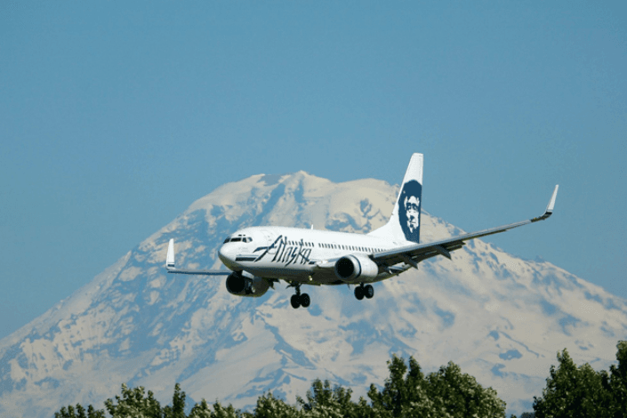 Alaska Airlines brings in system-wide flexible travel policy