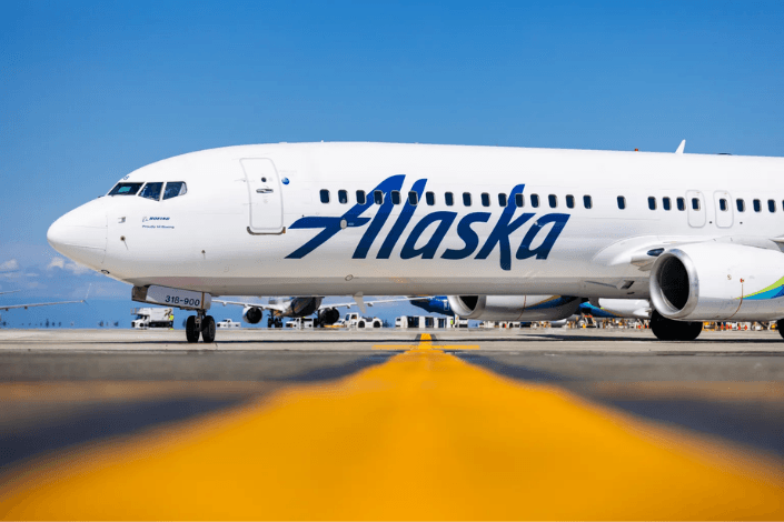Alaska Airlines delivers an industry-leading operation during a busy summer season 