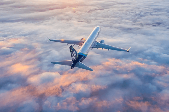 Alaska Airlines launches new options for guests to support sustainable travel