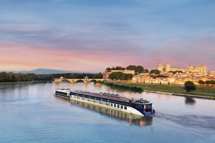 AmaWaterways rolls out new booking promotions on 2026/2027 sailings