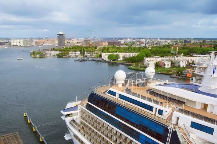 Amsterdam floats proposal for complete ocean cruise ship ban by 2035