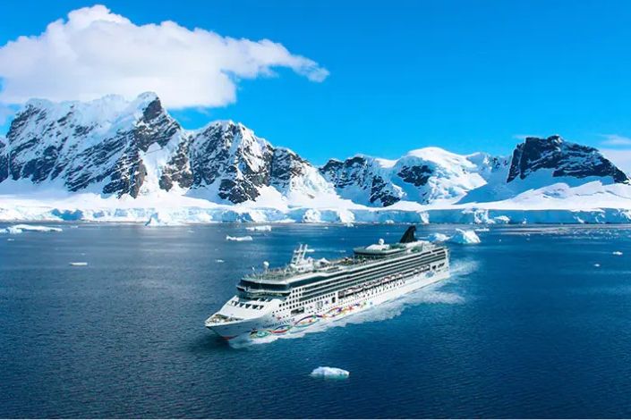 Argentina confirma la temporada de cruceros 2026-27 más grande de su historia: 40 barcos y más de 590 recaladas en Ushuaia