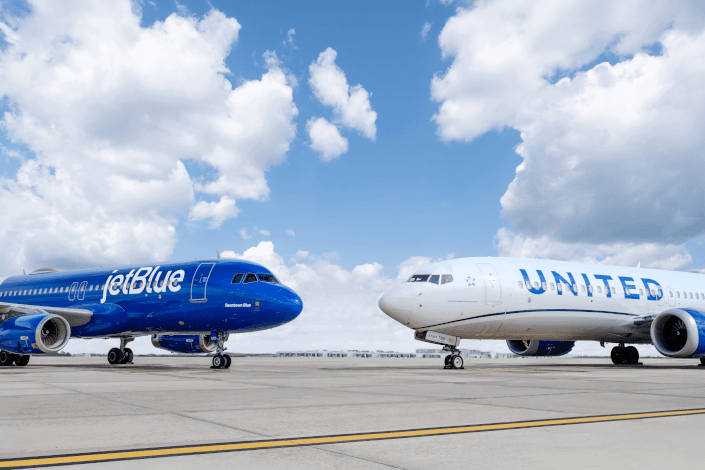 ‘Blue Sky’ takes flight: JetBlue and United loyalty members can now earn and redeem across both airlines