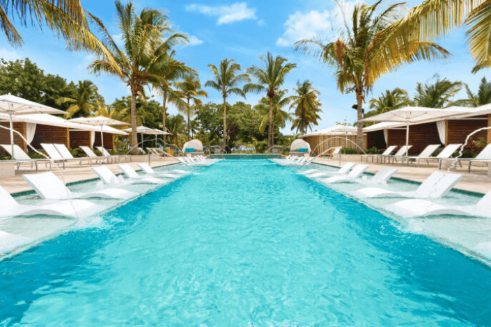 Canadian Travel Agents earn double rewards with Serenity at Coconut Bay