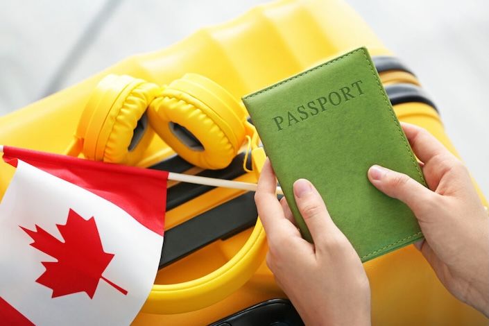 Canadian travel to U.S. falls as overseas trips climb in Q1: StatCan
