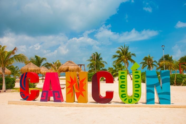 Canadian travellers and romance tourism increase in Cancun and Riviera Maya