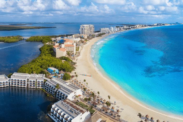 Cancún, único del Caribe entre el top 5 de favoritos para el verano
