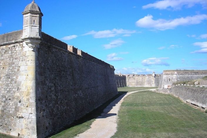 castillo san fernando figueras 2.jpg