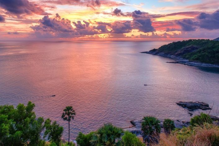 chasing-last-light-5-best-sunset-spots-phuket-2.jpg