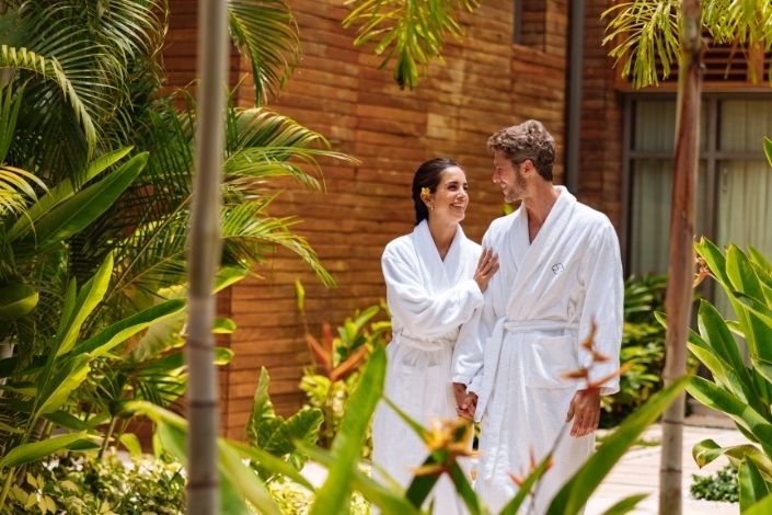 con-fairmont-mayakoba-viva-la-magia-de-la-temporada (4).jpg