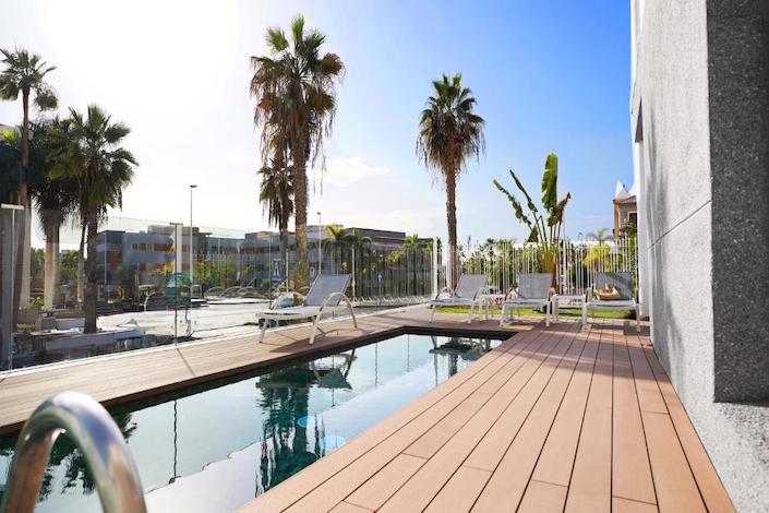 Exclusivos apartamentos Swim Up con piscina privada en Coral Compostela Hotel