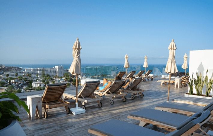 Vacances réservées aux adultes dans le sud de Tenerife.