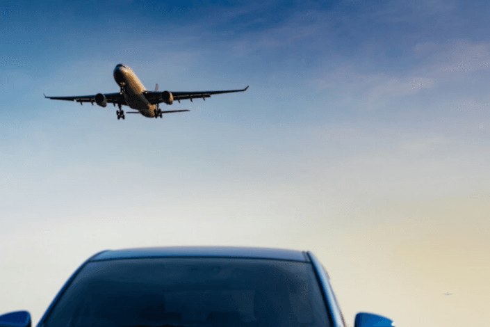 Cross-border travel from Canada to U.S. down 35% by automobile, 20% by air