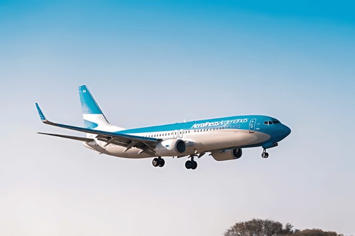 Aerolíneas Argentinas anunció el regreso de los vuelos nocturnos