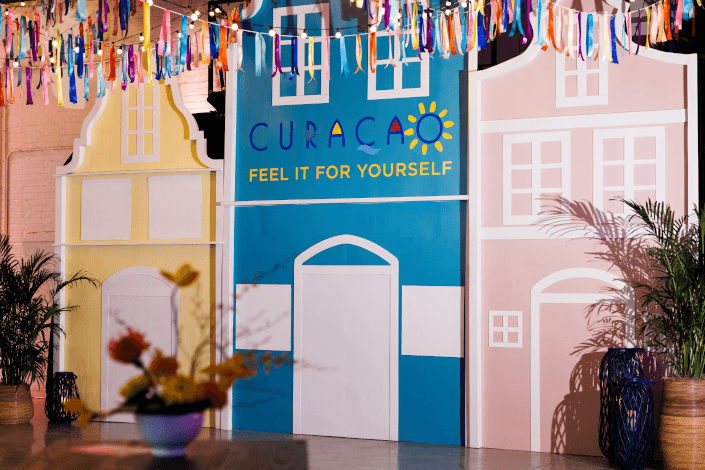 Curaçao debuts first Chicago nonstop flight with a night of color and culture