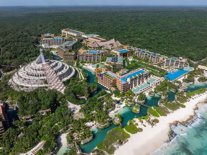 Découvrez l'Hotel Xcaret Arte