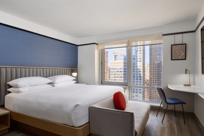 delta-hotels-by-marriott-brings-its-seamless-travel-experience-to-the-heart-of-manhattan-1.png