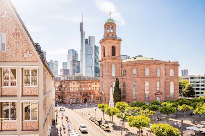 DZT lädt internationale Medien zum Incoming & Brand Summit 2026 nach Frankfurt ein