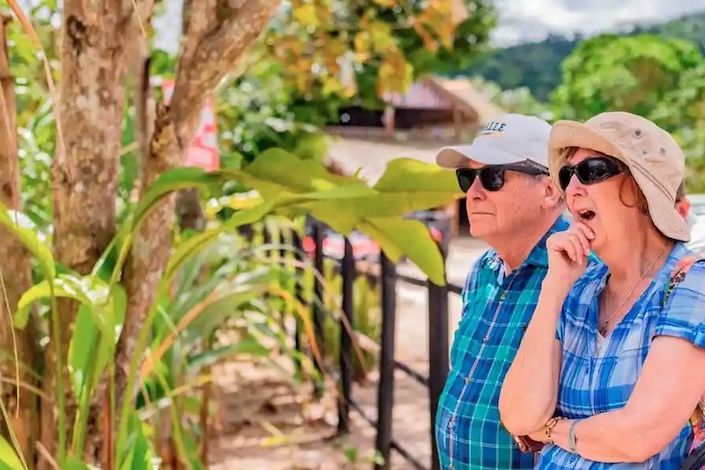 Earn 1 FREE seat – Scenic countryside & authentic Dominican life experience