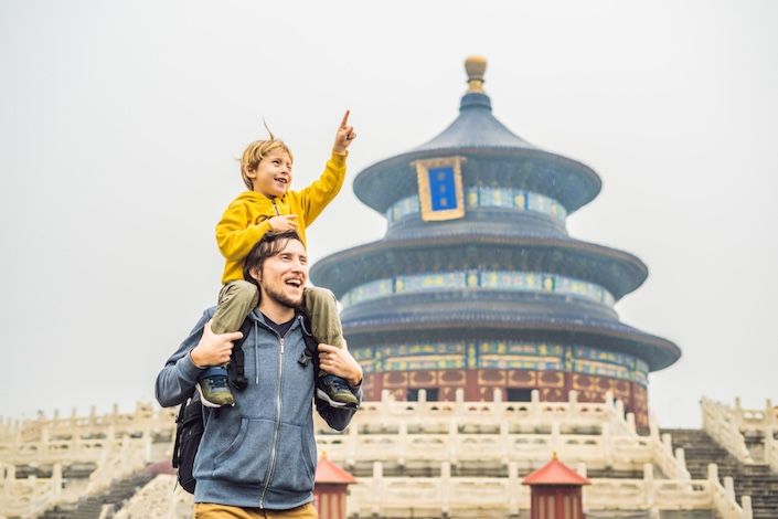 elite-voyages-walk-great-wall-beyond-fam-4.jpg