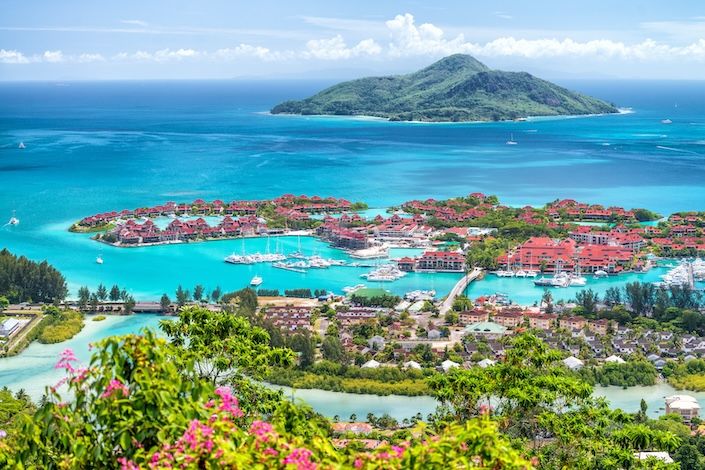 Emerald Cruises & Tours launches two exclusive Seychelles luxury yacht sailings aboard Emerald Kaia