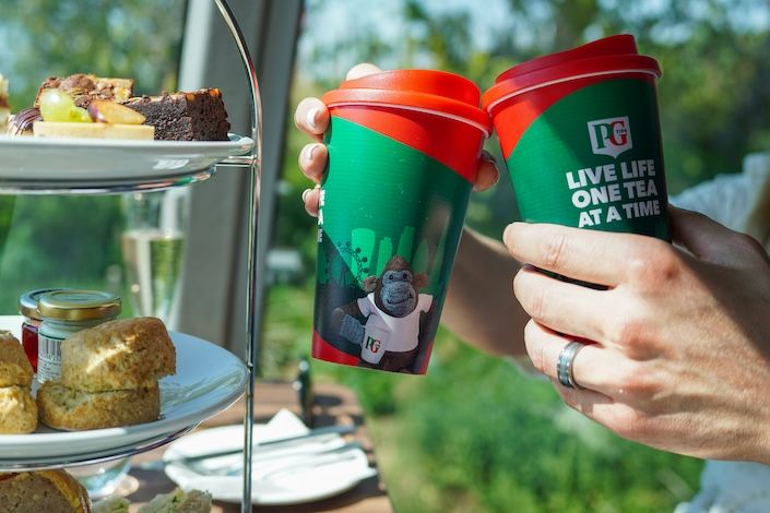 evan-evans-tours-partnership-with-pg-tips-launches-new-london-afternoon-tea-sightseeing-bus-experience-4.jpg