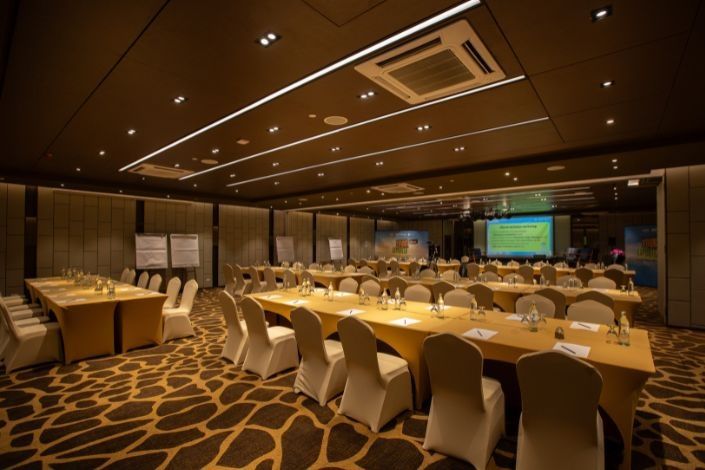 experience-new-dimension-meetings-transform-ordinary-meeting-into-unforgettable-experience-kata-group-5.jpg