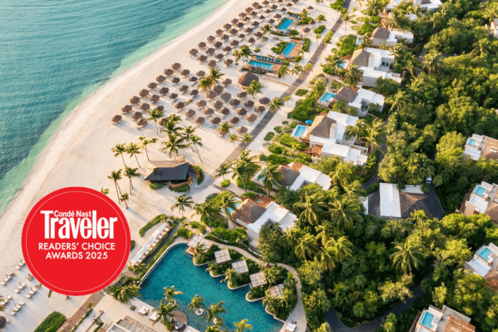 Fairmont Mayakoba es reconocido en los Condé Nast Traveler Reader's Choice Awards 2025 en la categoría de "Mejor resort en el este de México"