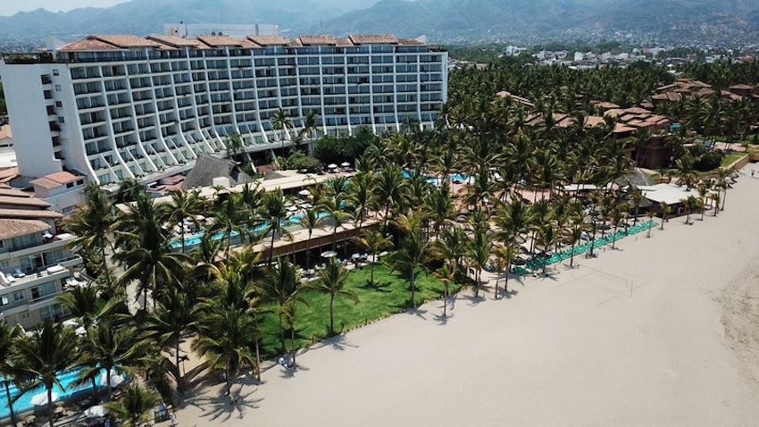 fiesta-americana-puerto-vallarta-opens-3-new-restaurants-2.jpg
