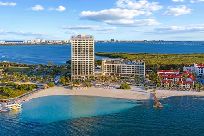 Hilton fortalece su presencia en Cancún con un nuevo resort de lujo