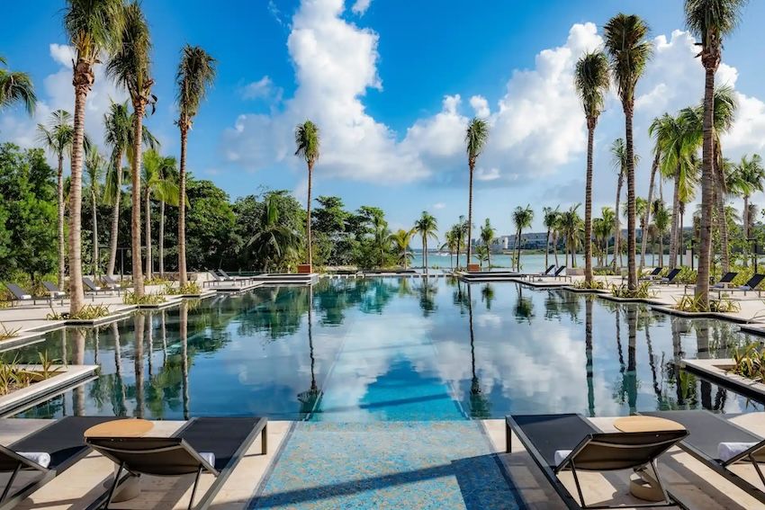 hilton-introducing-new-way-experience-all-inclusive-2.jpg