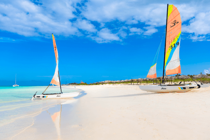 Hola Sun: Discover Cuba for less, unbeatable deals await!