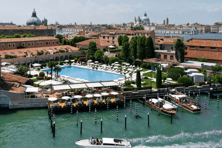 El Hotel Cipriani de Venecia, Italia, gana el codiciado título de "Mejor Hotel del Mundo 2023" 