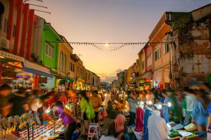 kata-night-market-what-eat-shop-see-phuket-vibrant-market-kata-group-4.jpg