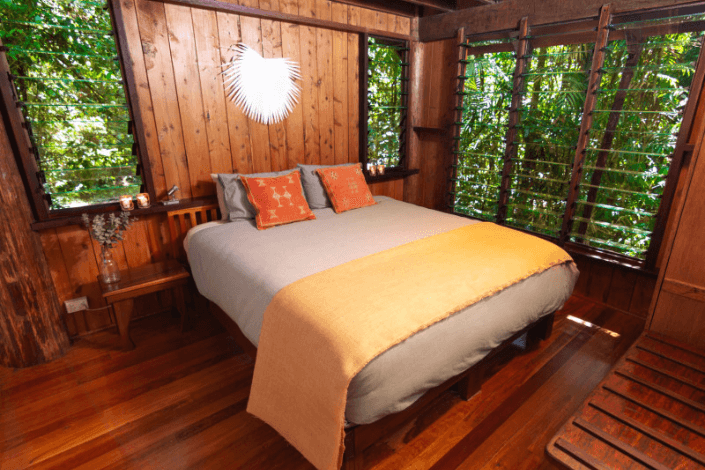 magical-moments-six-sustainable-treehouse-stays-to-reconnect-with-nature-10.png