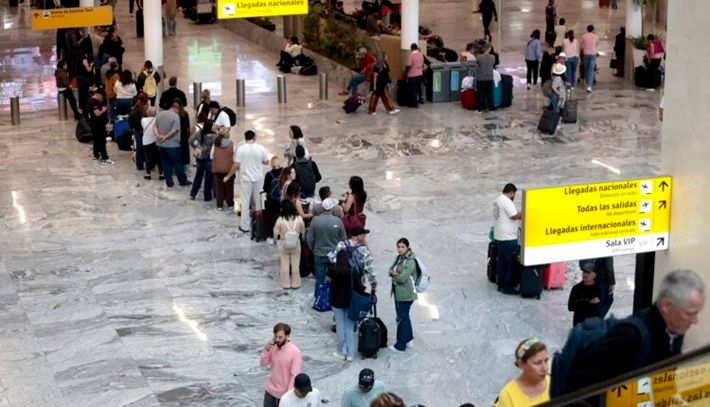 Tensions au Mexique: plusieurs compagnies suppriment leurs vols, les voyageurs invités à « faire preuve de la plus grande prudence »