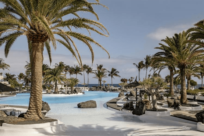 Meliá Hotels International, elegida mejor cadena vacacional de lujo del mundo y mejor cadena hotelera en el Caribe