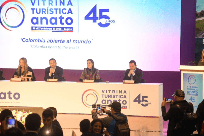 México amplía rutas con Colombia