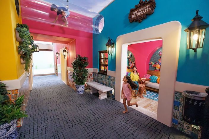 New family experiences at Hotel Xcaret México